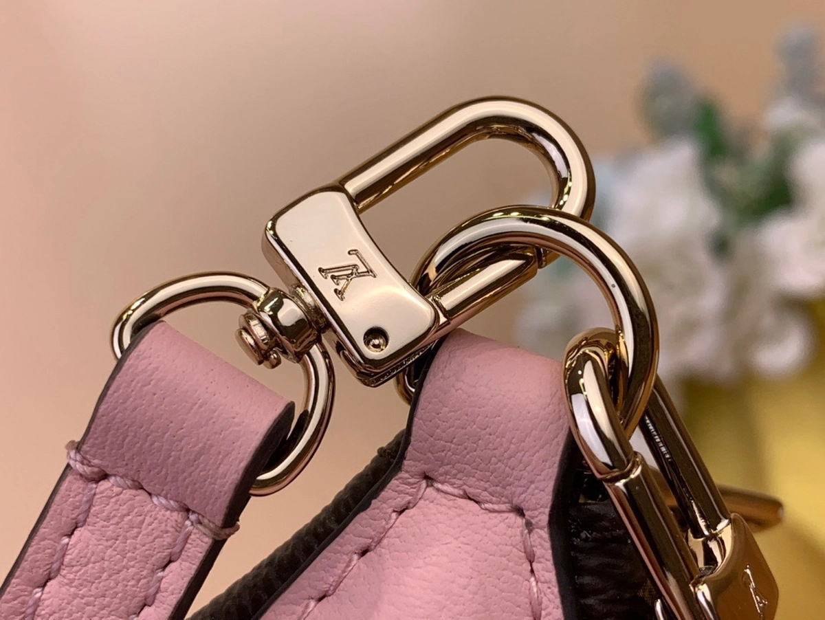 高仿名牌包LV Bloom Monogram 收納包 包包-M11303正品級別-貨到付款