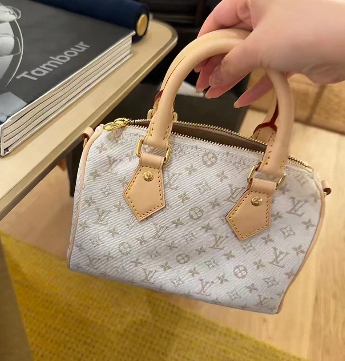 高仿奢侈品包LV 2024 秋冬時裝秀系列Speedy Bandoulière 20 Monogram travel bag-M12747正品級別-貨到付款