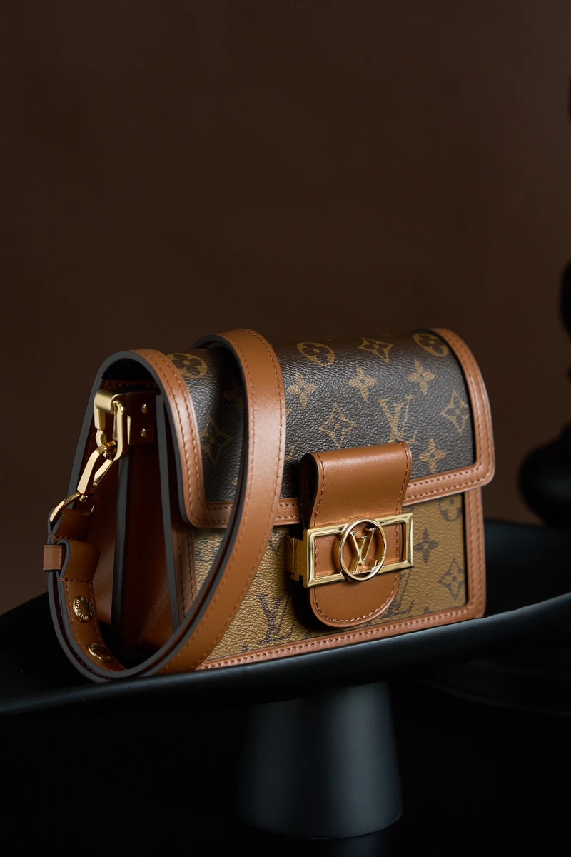 高仿名牌包LV Mini Dauphine 斜挎包 包包-M45959正品級別-貨到付款