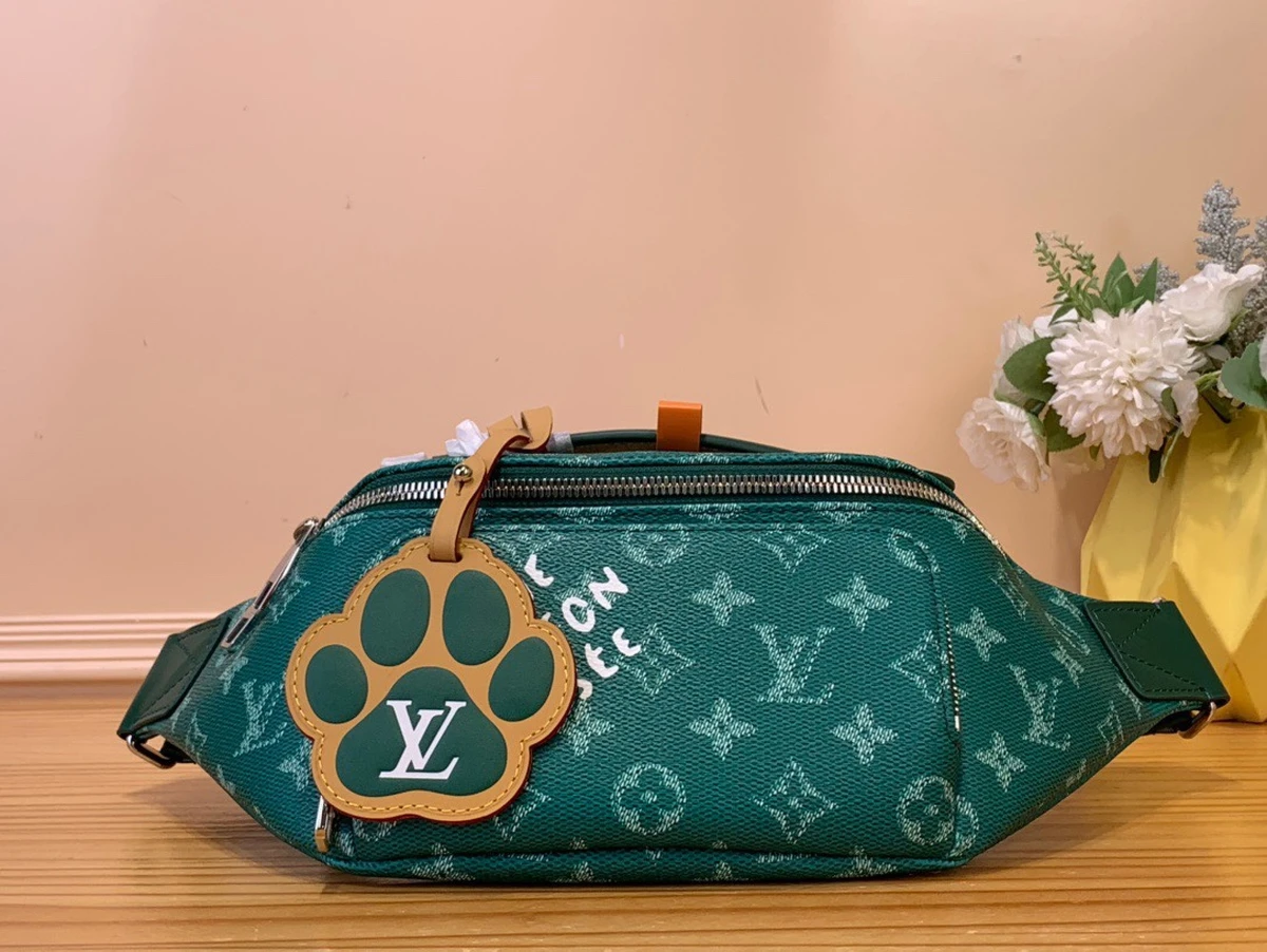 高仿包代購LV Rush Bumbag 胸包 男生包包-M12867正品級別-貨到付款