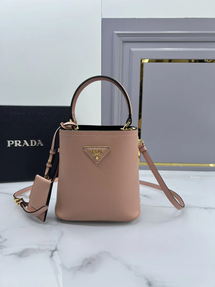 高仿包Prada Double 1BA217 PM淺灰皮革單肩包包正品級別-貨到付款