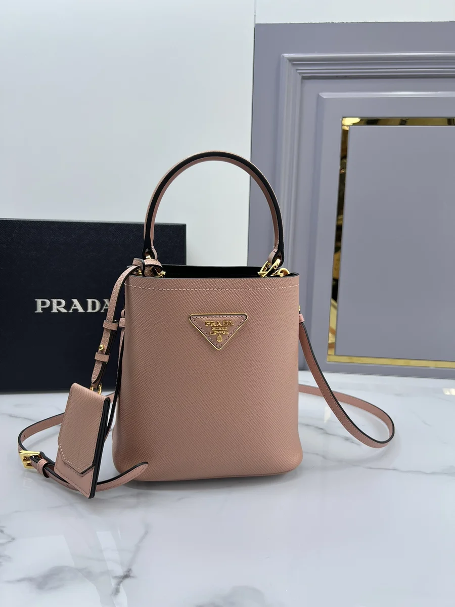 高仿包Prada Double 1BA217 PM淺灰皮革單肩包包正品級別-貨到付款