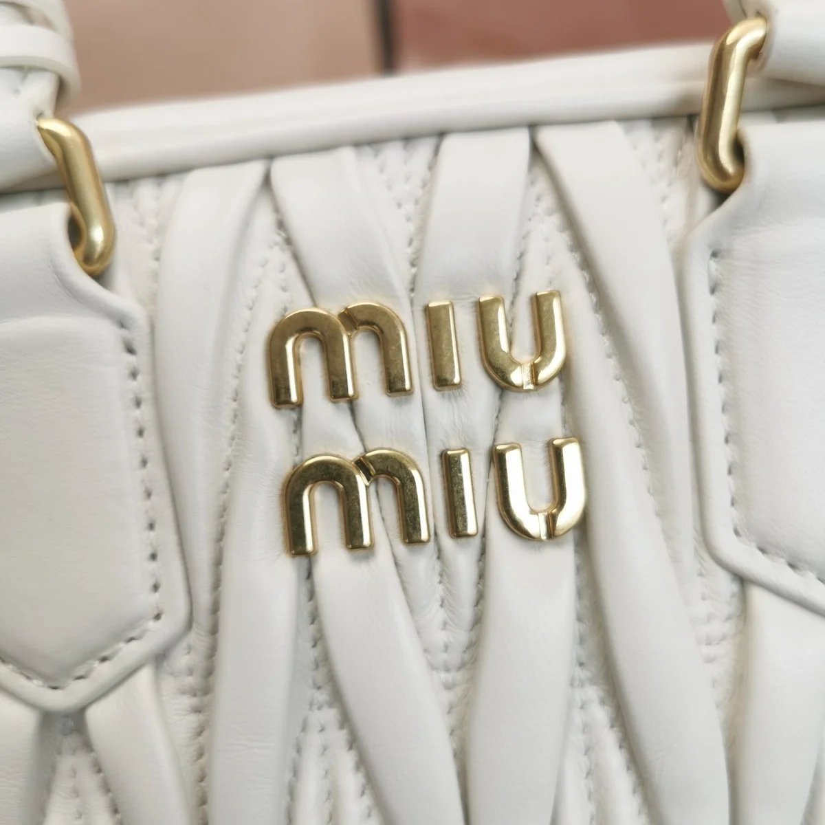 高仿包零售MiuMiu Arcadiematelassé納帕皮革包包5BB123正品級別-貨到付款