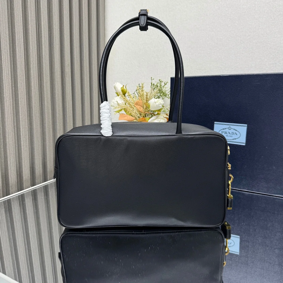 高仿包廠家Prada ReNylon 1BB132 MM黑色皮革托特包包正品級別-貨到付款