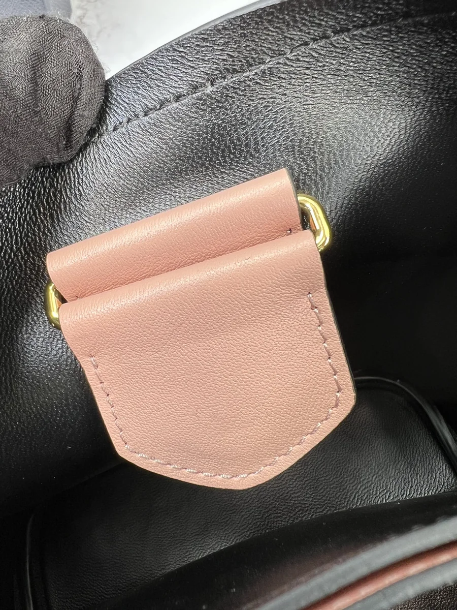 高仿包Prada Double 1BA217 PM淺灰皮革單肩包包正品級別-貨到付款