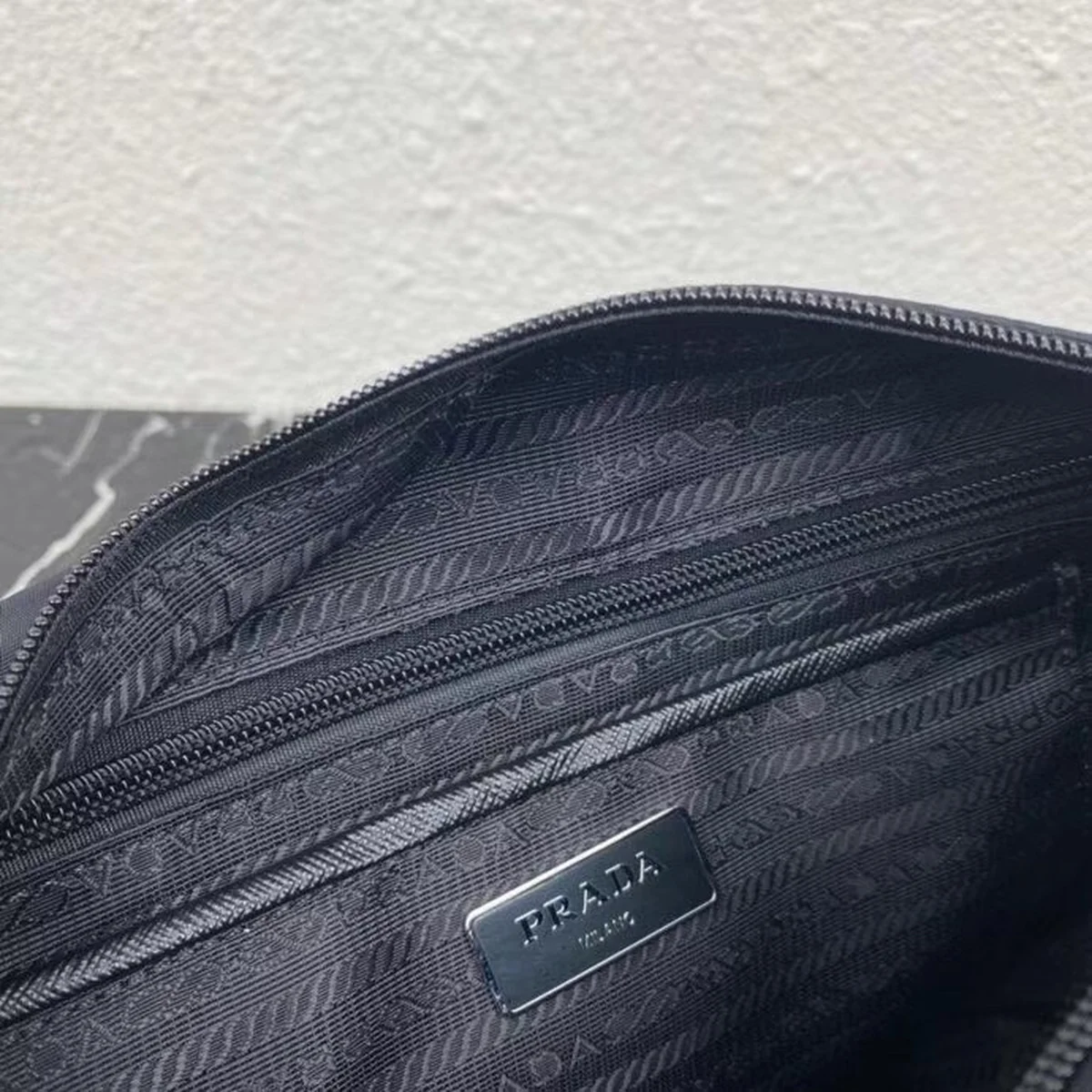 高仿包零售Prada Re-Nylon 1BD953 MM黑色尼龍單肩包包正品級別-貨到付款