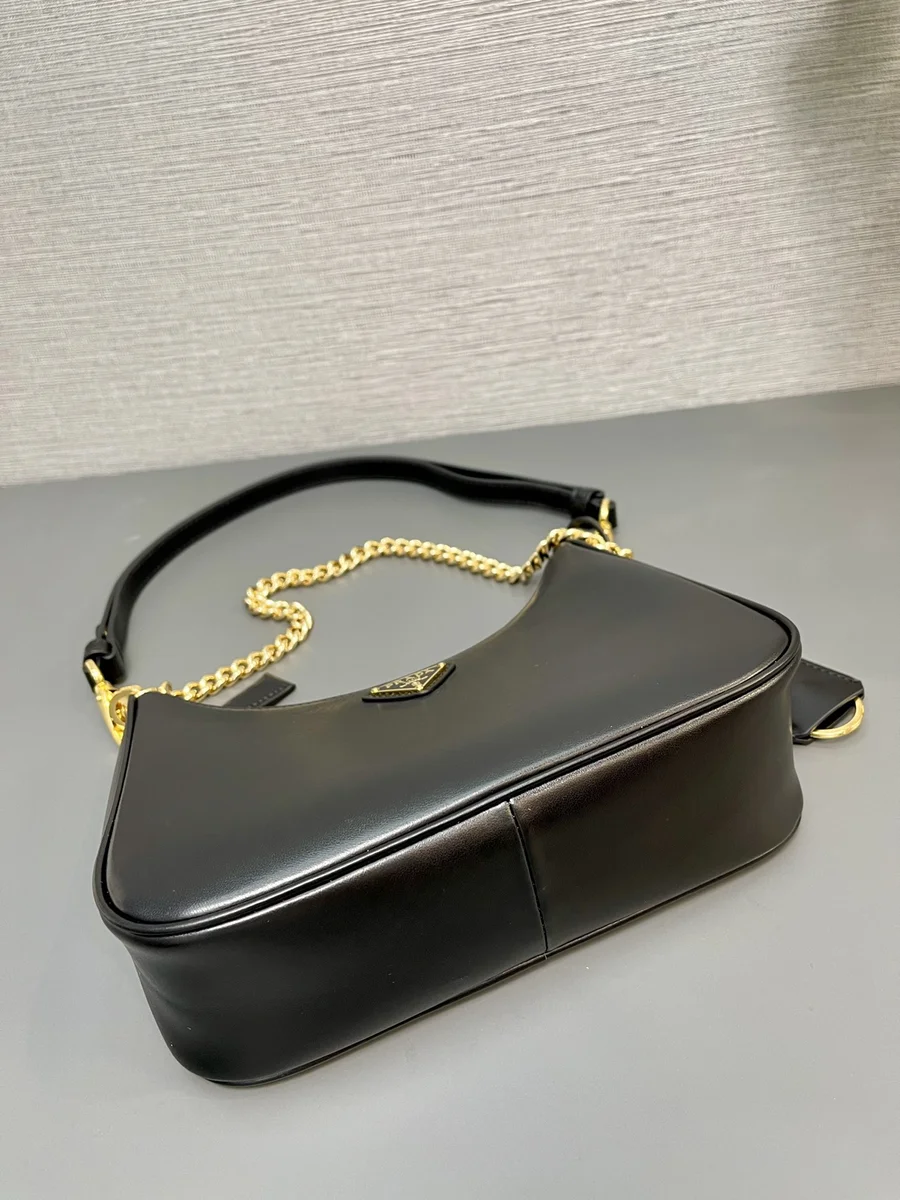 高仿包Prada Re-Nylon 1BC204 PM黑色尼龍單肩包包正品級別-貨到付款