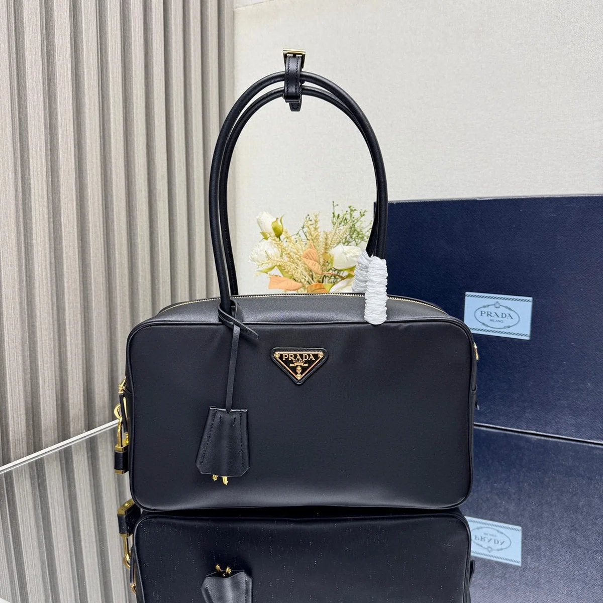 高仿包廠家Prada ReNylon 1BB132 MM黑色皮革托特包包正品級別-貨到付款