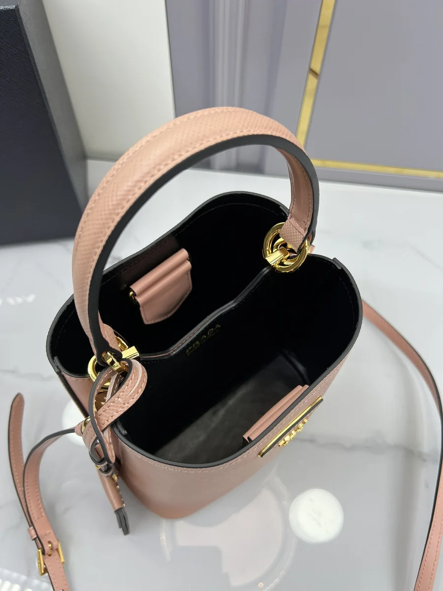 高仿包Prada Double 1BA217 PM淺灰皮革單肩包包正品級別-貨到付款