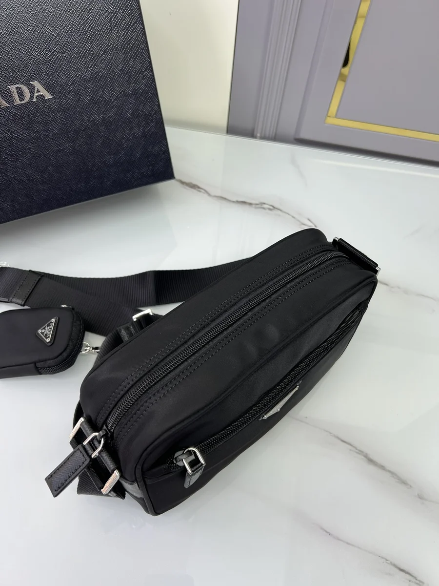 高仿包代購Prada Re-Nylon 1BC167 PM黑色再生尼龍掛肩包包正品級別-貨到付款