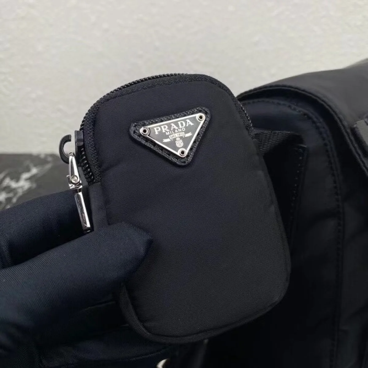 高仿包零售Prada Re-Nylon 1BD953 MM黑色尼龍單肩包包正品級別-貨到付款