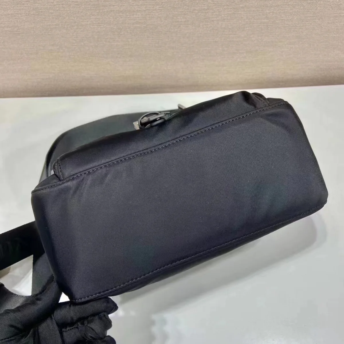 高仿包直銷Prada ReNylon 1BD994 MM黑色尼龍單肩包包正品級別-貨到付款