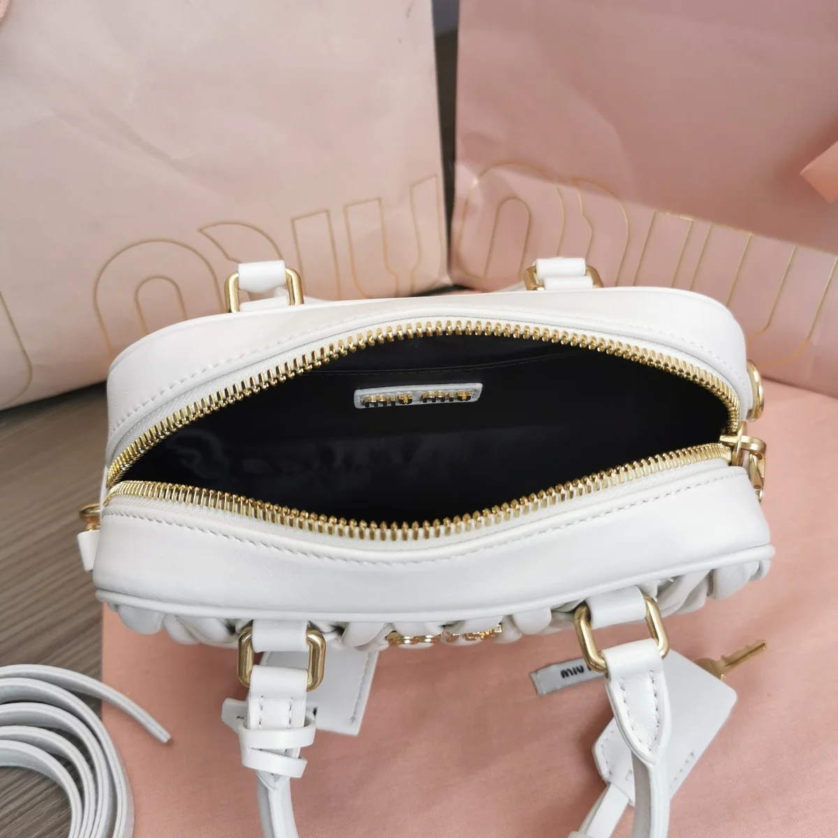 高仿包零售MiuMiu Arcadiematelassé納帕皮革包包5BB123正品級別-貨到付款