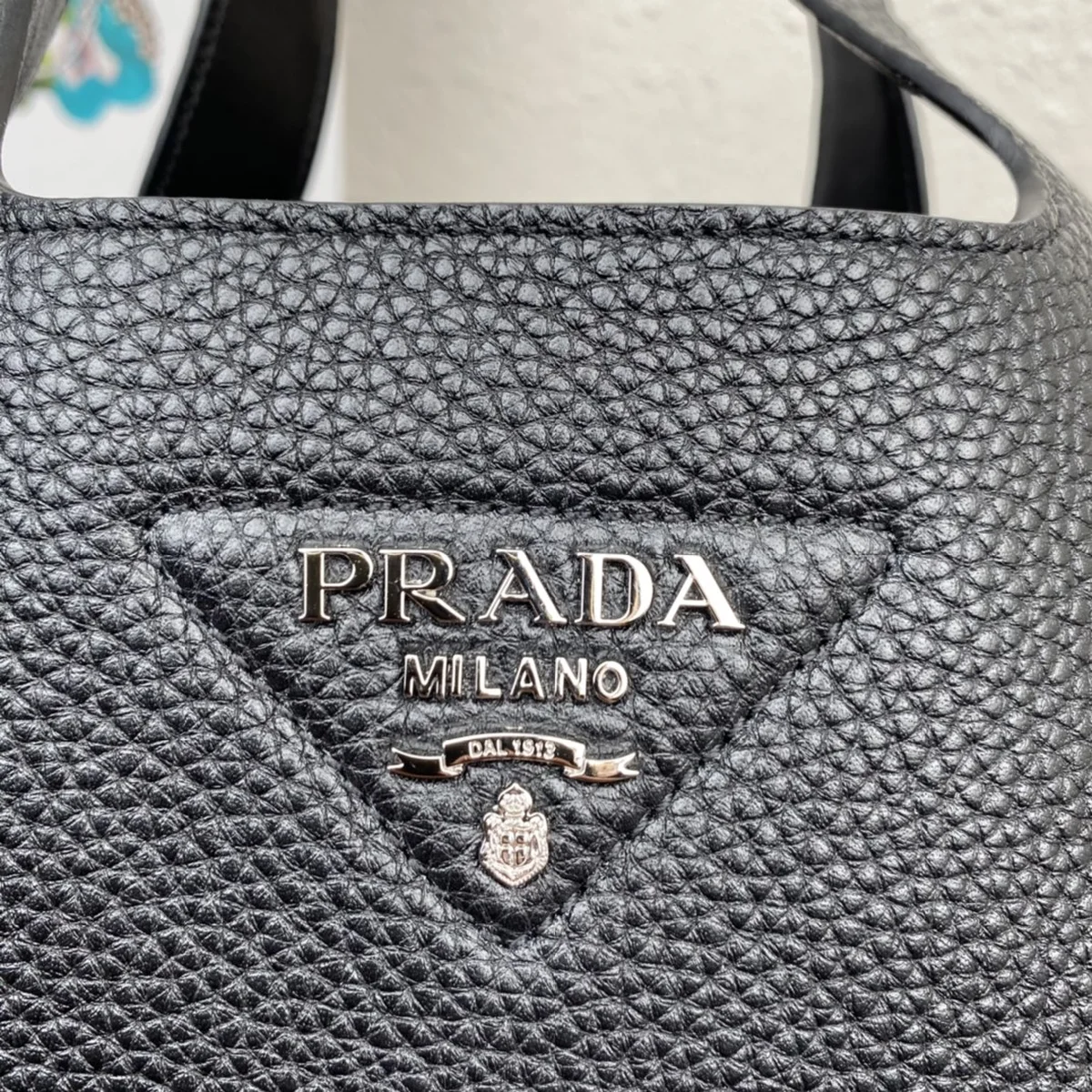 頂級高仿包Prada Flou 1BG335 PM黑色皮革手提包包正品級別-貨到付款