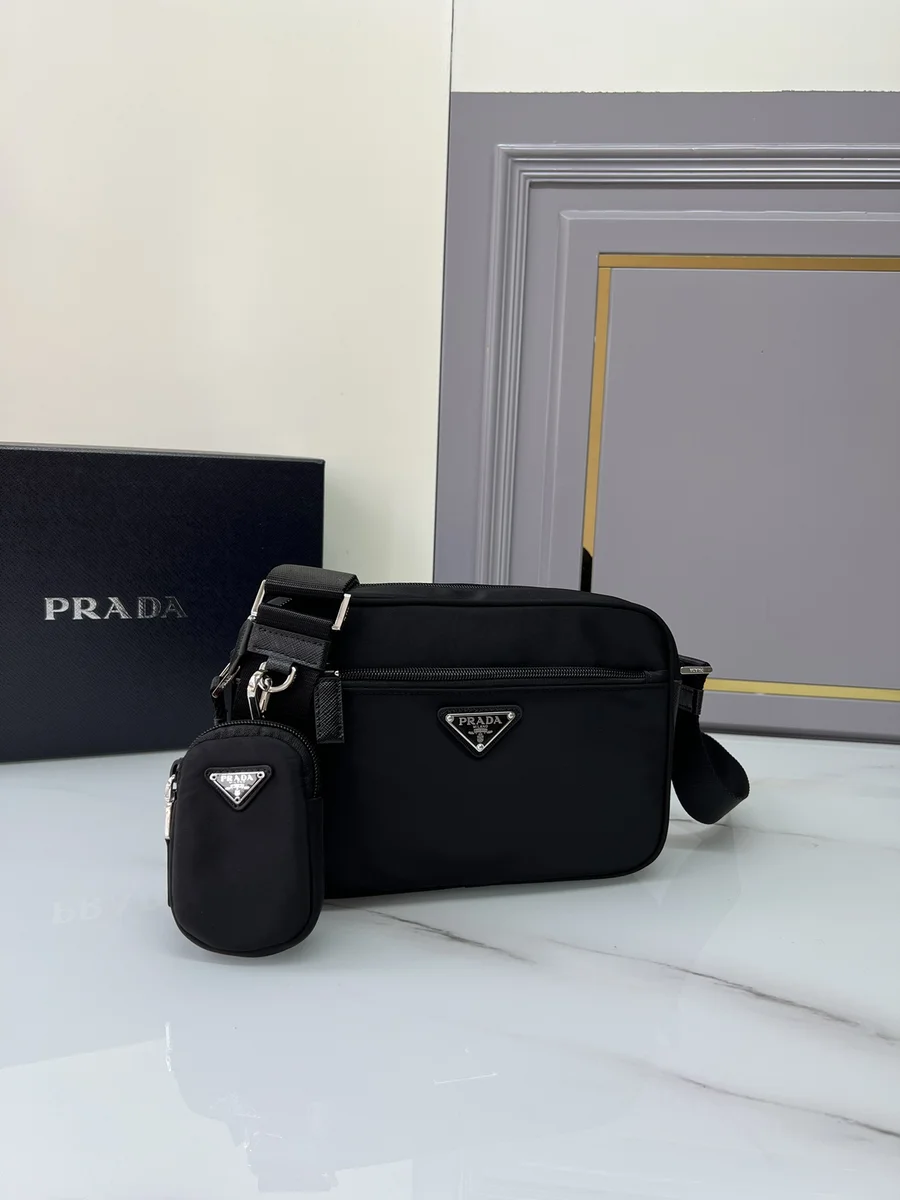 高仿包代購Prada Re-Nylon 1BC167 PM黑色再生尼龍掛肩包包正品級別-貨到付款
