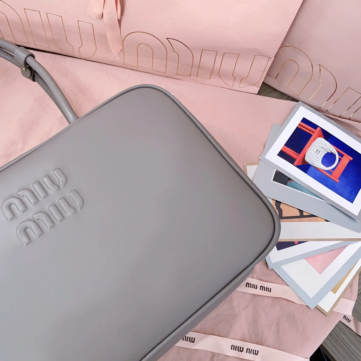 高仿奢侈品包MiuMiu 皮革Beau包包5BB117正品級別-貨到付款