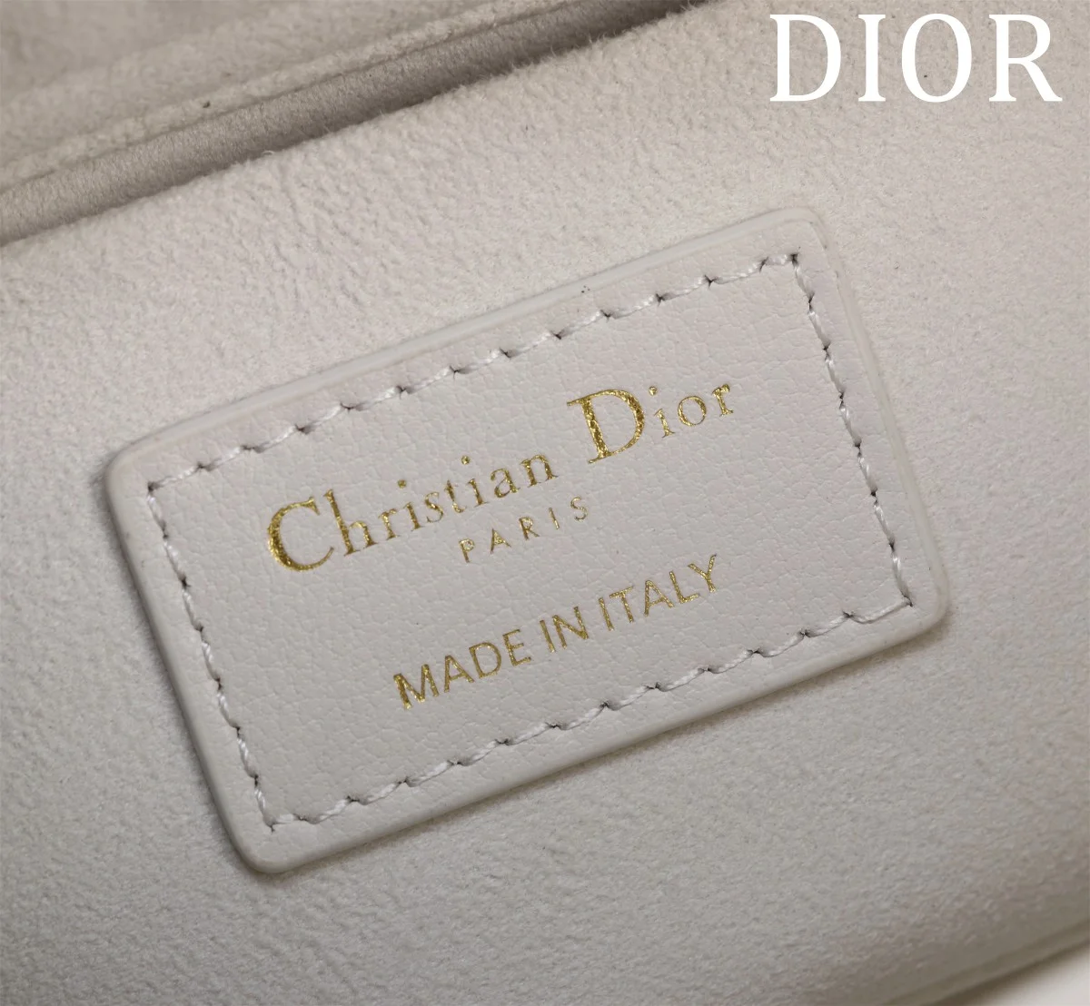 高仿奢侈品包Dior Lady 白色肩背袋MM-M0540正品級別-貨到付款