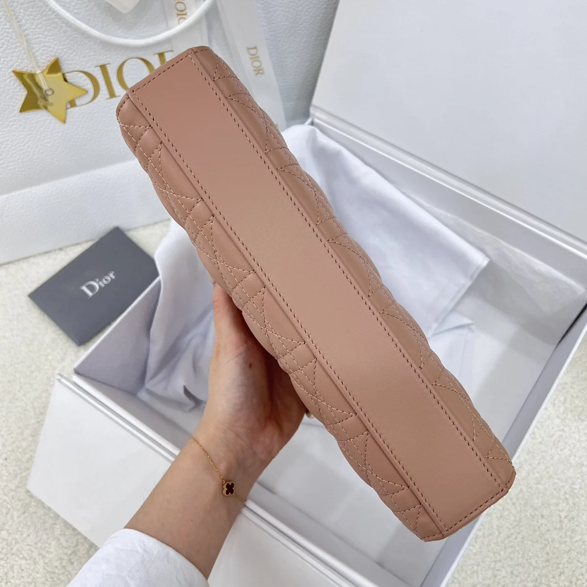 高仿包批發Dior Lady 胭脂粉 羊皮斜挎包MM-M0540正品級別-貨到付款
