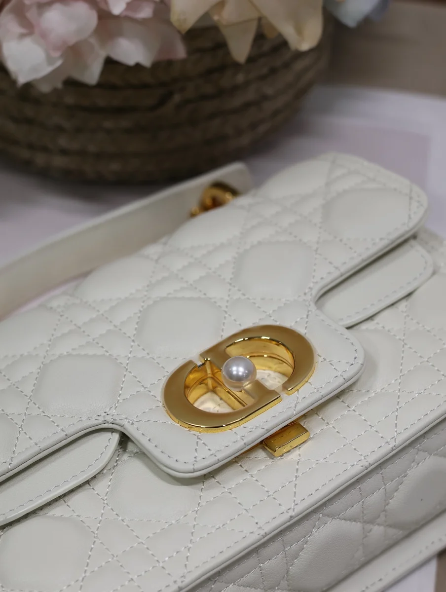 高仿包零售Dior Jolie 奶白 小牛皮肩背袋PM-M9271正品級別-貨到付款