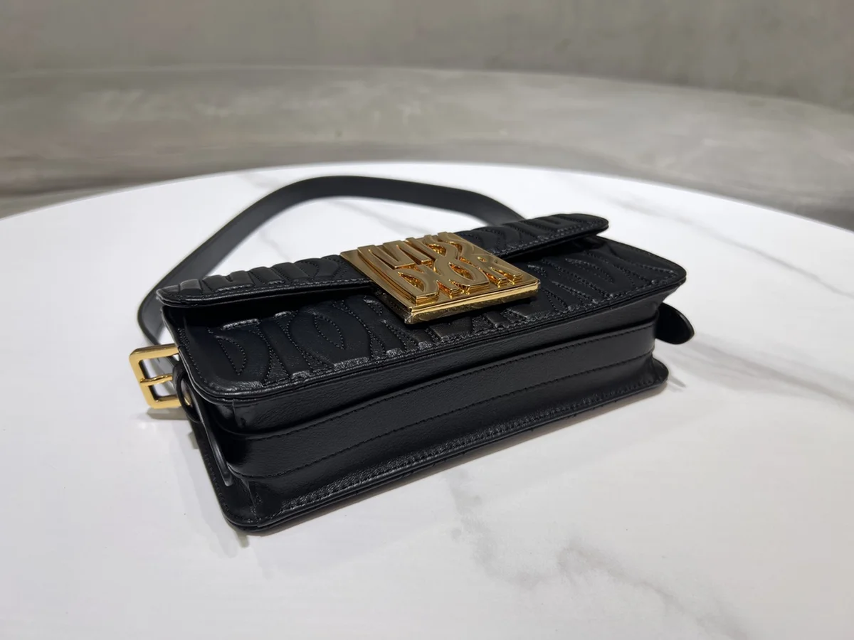 高仿包零售Dior Miss 黑色 小牛皮肩背袋PM-M2610正品級別-貨到付款