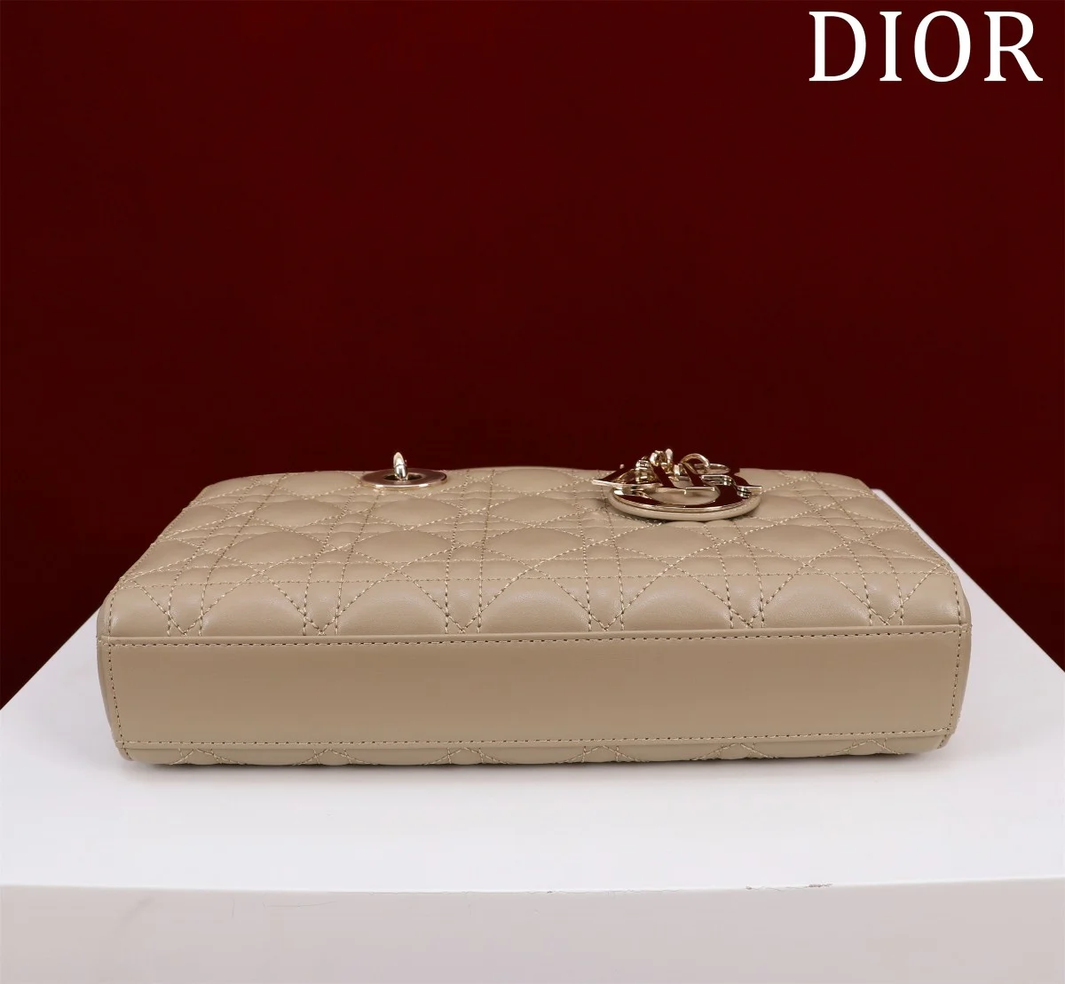 高仿名牌包Dior Lady 沙色 羊皮斜挎包MM-M0540正品級別-貨到付款