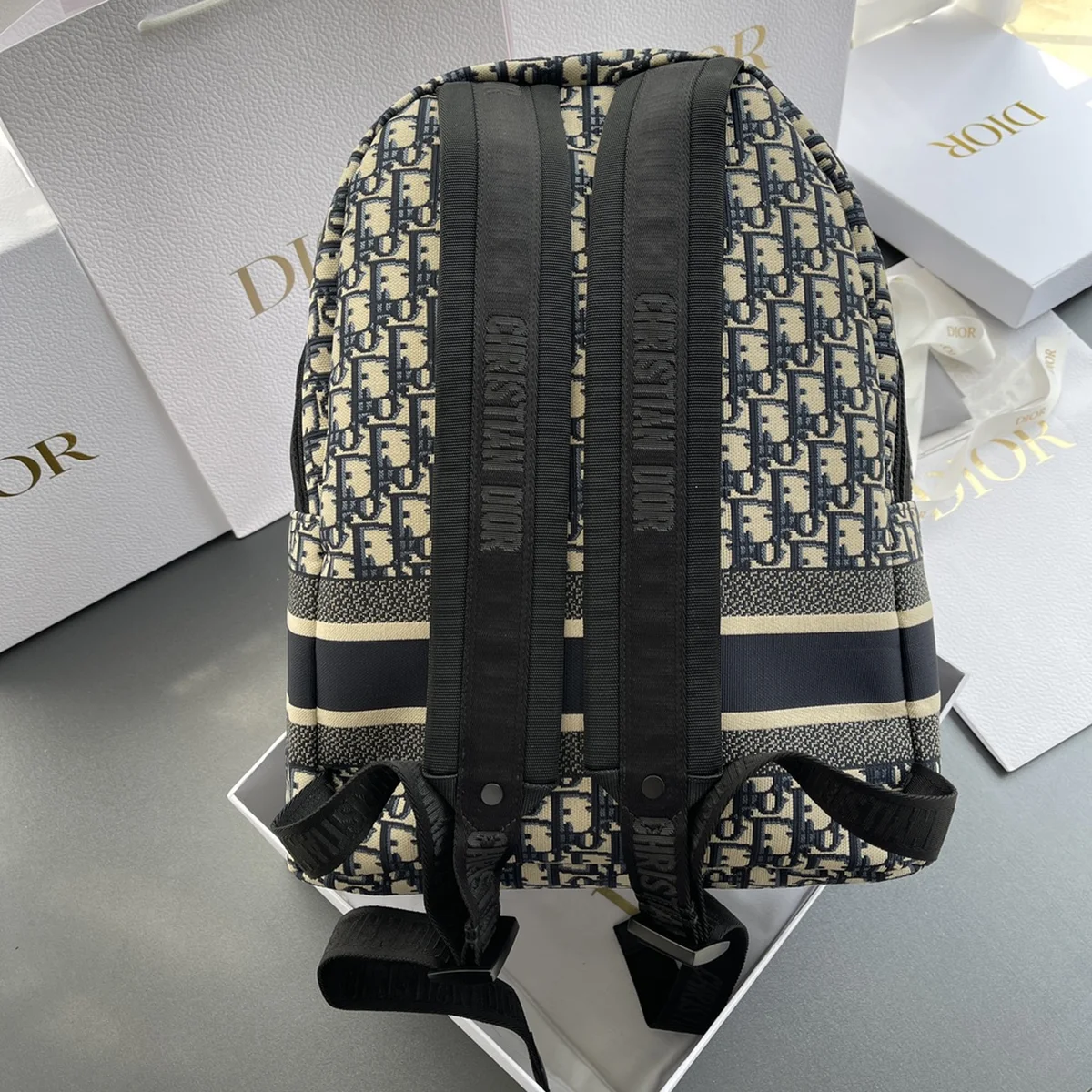 高仿包代理Dior Montaigne系列托特包包-M6104正品級別-貨到付款