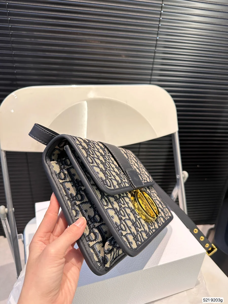高仿名牌包Dior 30 Montaigne 藍色肩背袋MM-M9203正品級別-貨到付款