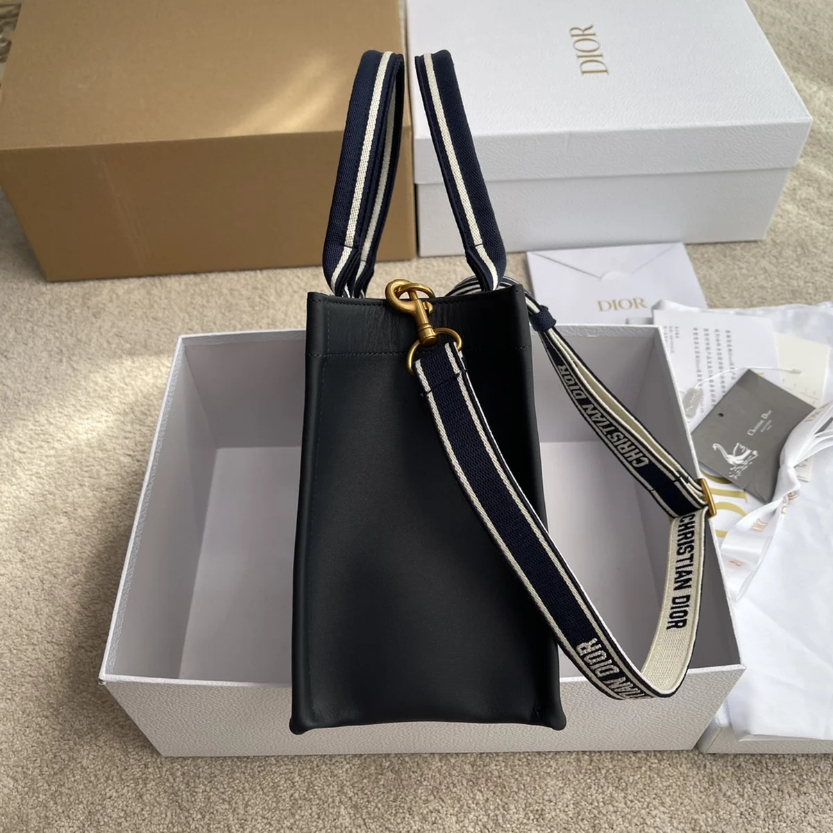 高仿包零售Dior Book 海軍藍托特包包PM-M1325正品級別-貨到付款