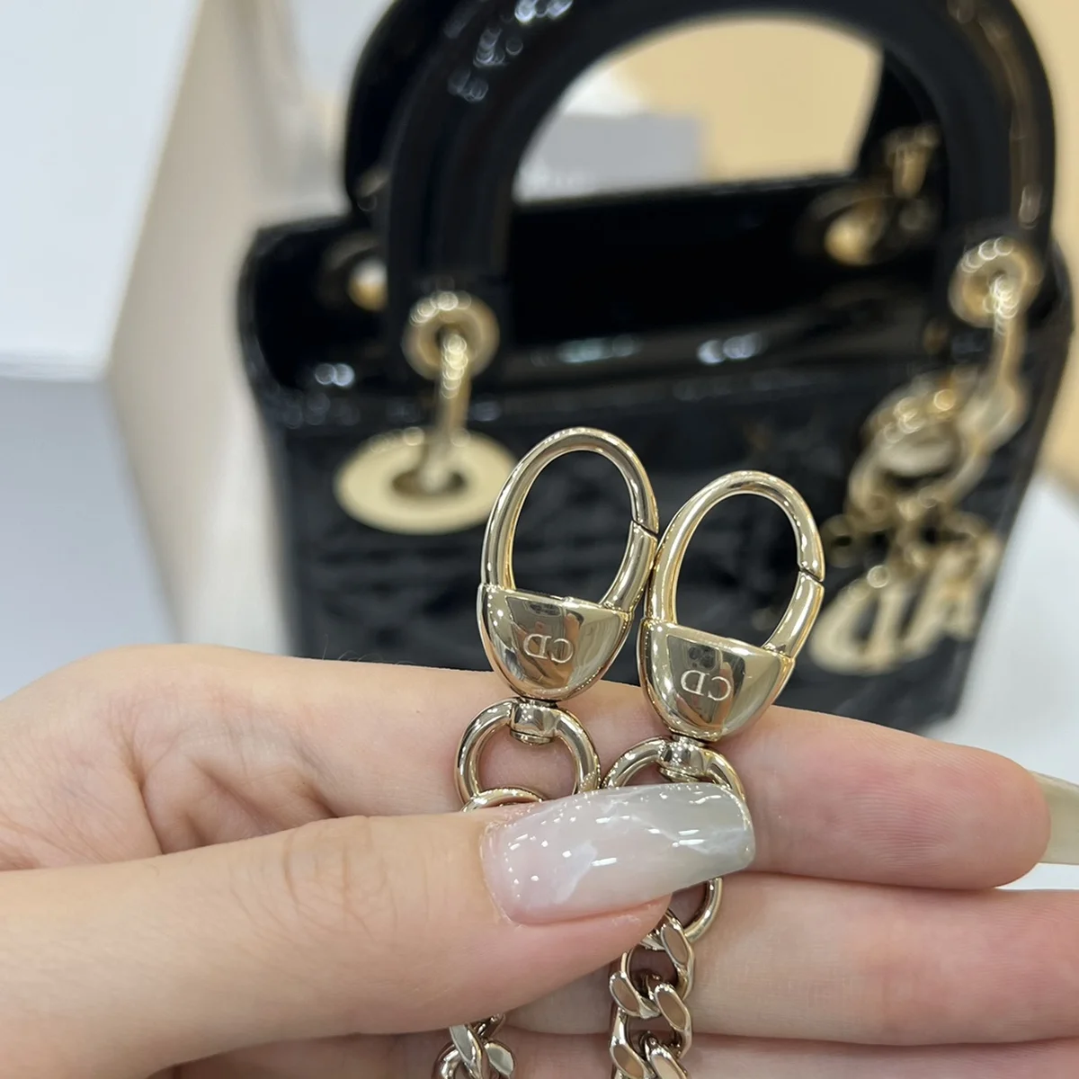 頂級高仿包Dior Lady 黑色 羊皮斜挎包PM-M0505正品級別-貨到付款