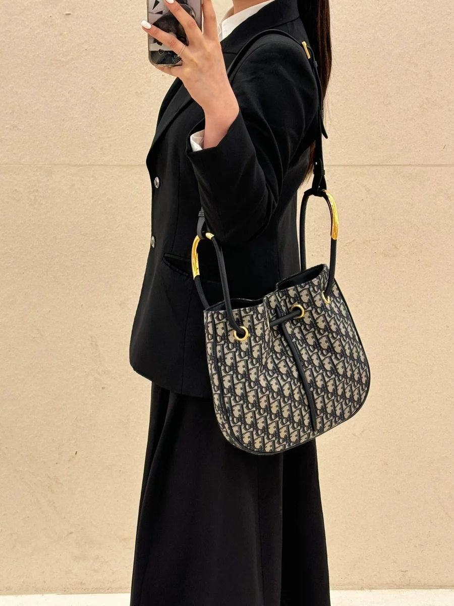 高仿包代購Dior Nolita 藍色背包MM-M2312正品級別-貨到付款