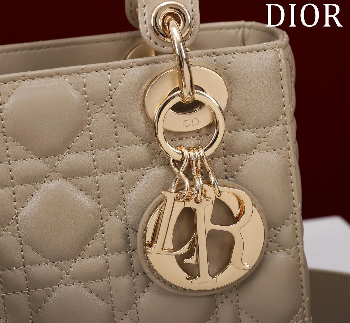 高仿名牌包Dior Lady 沙色 羊皮斜挎包PM-M0538正品級別-貨到付款