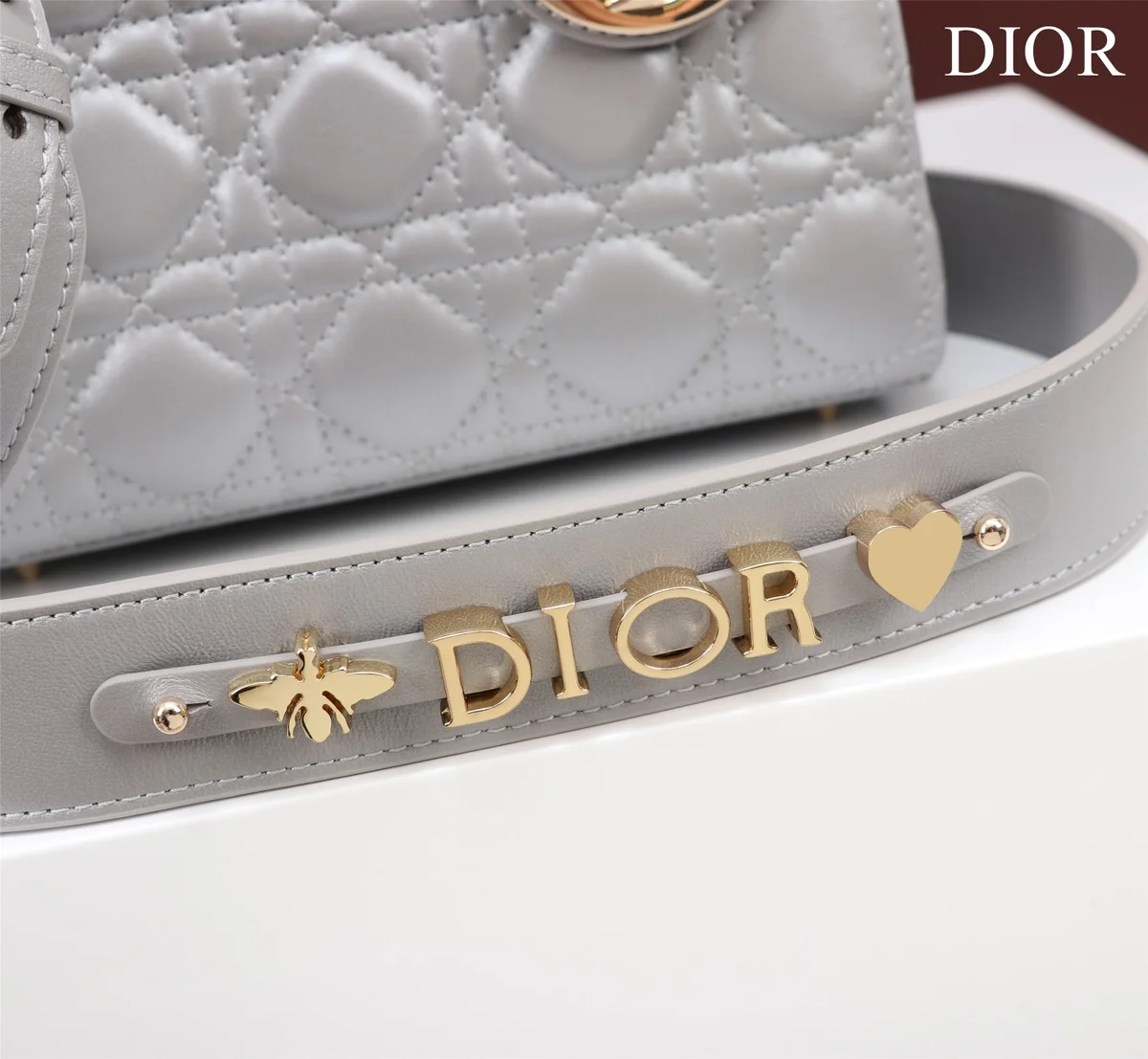 高仿包直銷Dior Lady 雲灰 羊皮斜挎包PM-M0538正品級別-貨到付款