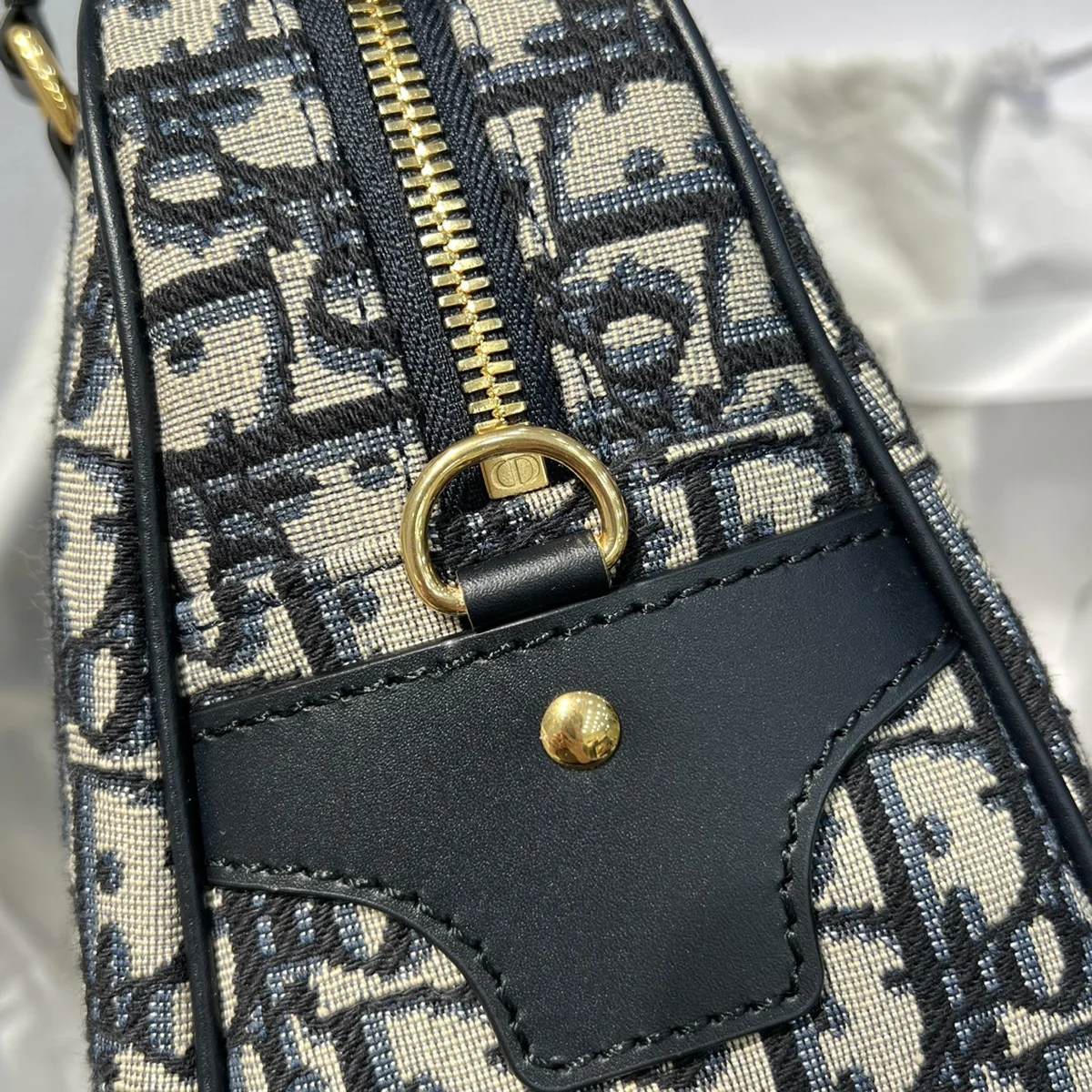 高仿包批發Dior D-Vibe 藍色斜挎包MM-M1341正品級別-貨到付款