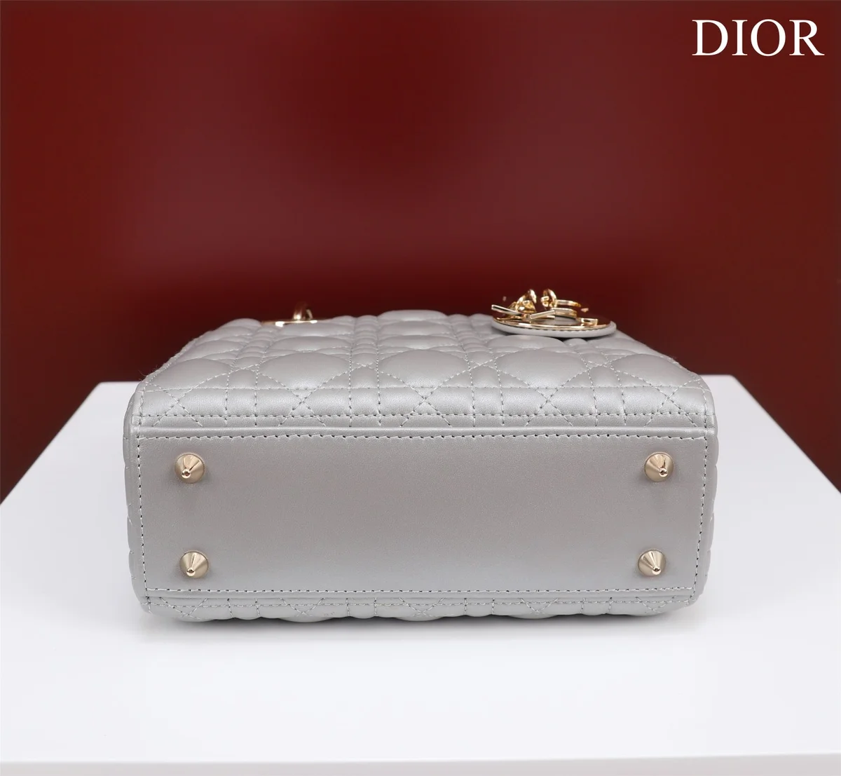 高仿包直銷Dior Lady 雲灰 羊皮斜挎包PM-M0538正品級別-貨到付款