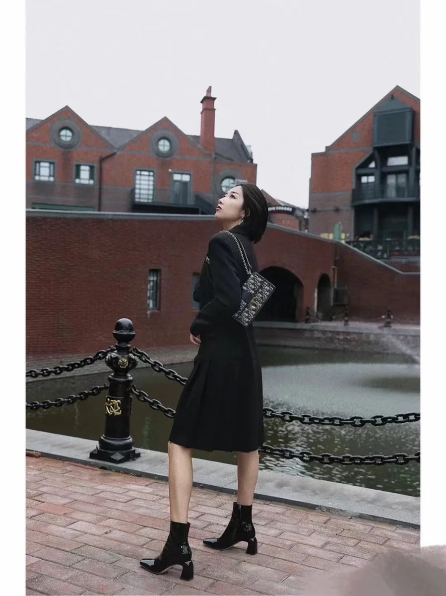 高仿奢侈品包Dior 30 Montaigne 藍色肩背袋PM-M9334正品級別-貨到付款