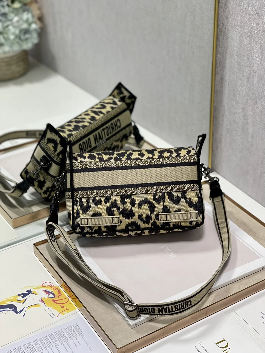 高仿奢侈品包Dior Oblique 藍色 布料斜挎包PM-M1241正品級別-貨到付款