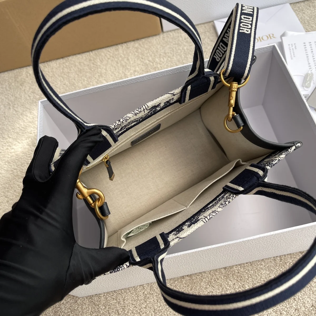 高仿包零售Dior Book 海軍藍托特包包PM-M1325正品級別-貨到付款