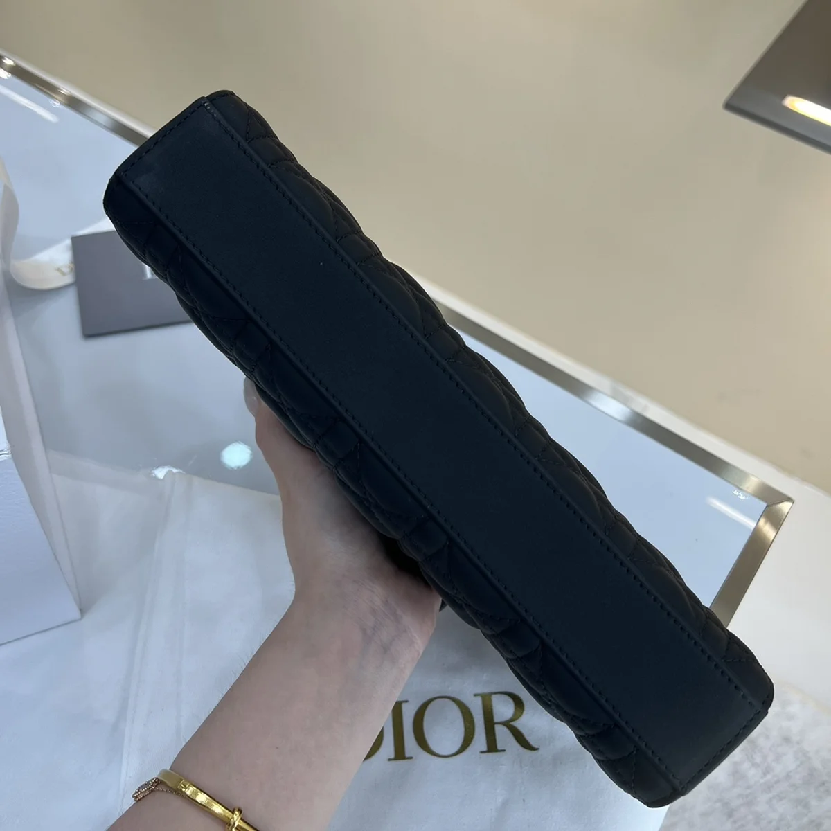高仿包包Dior Lady 黑色 小牛皮斜挎包MM-M0540正品級別-貨到付款