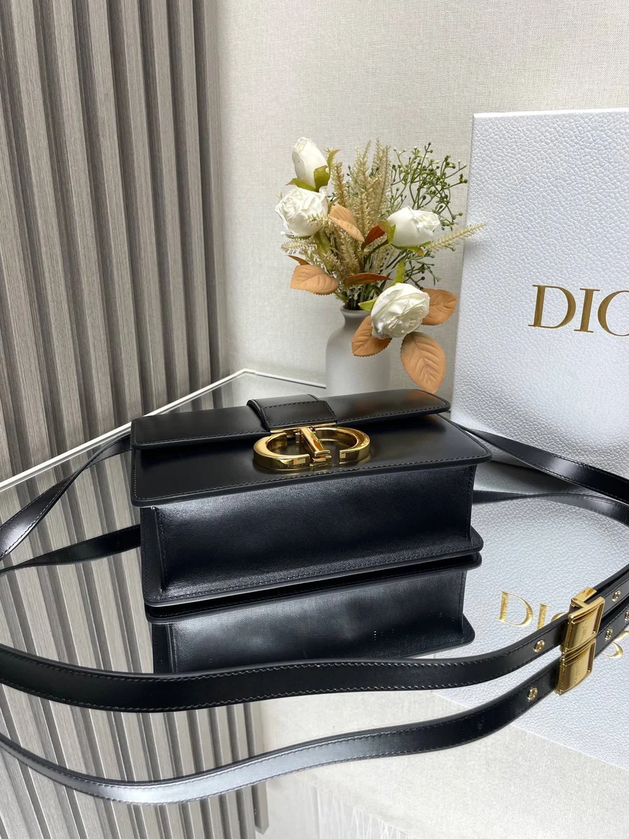 高仿奢侈品包Dior 30 Montaigne 黑色 小牛皮斜挎包MM-M9203正品級別-貨到付款
