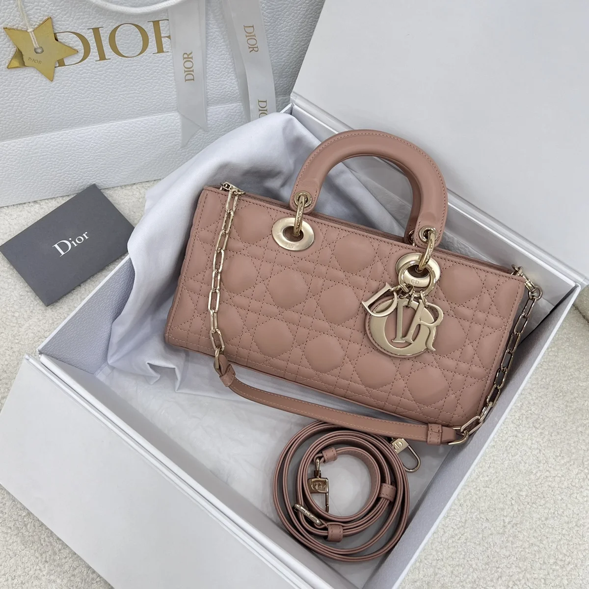 高仿包批發Dior Lady 胭脂粉 羊皮斜挎包MM-M0540正品級別-貨到付款