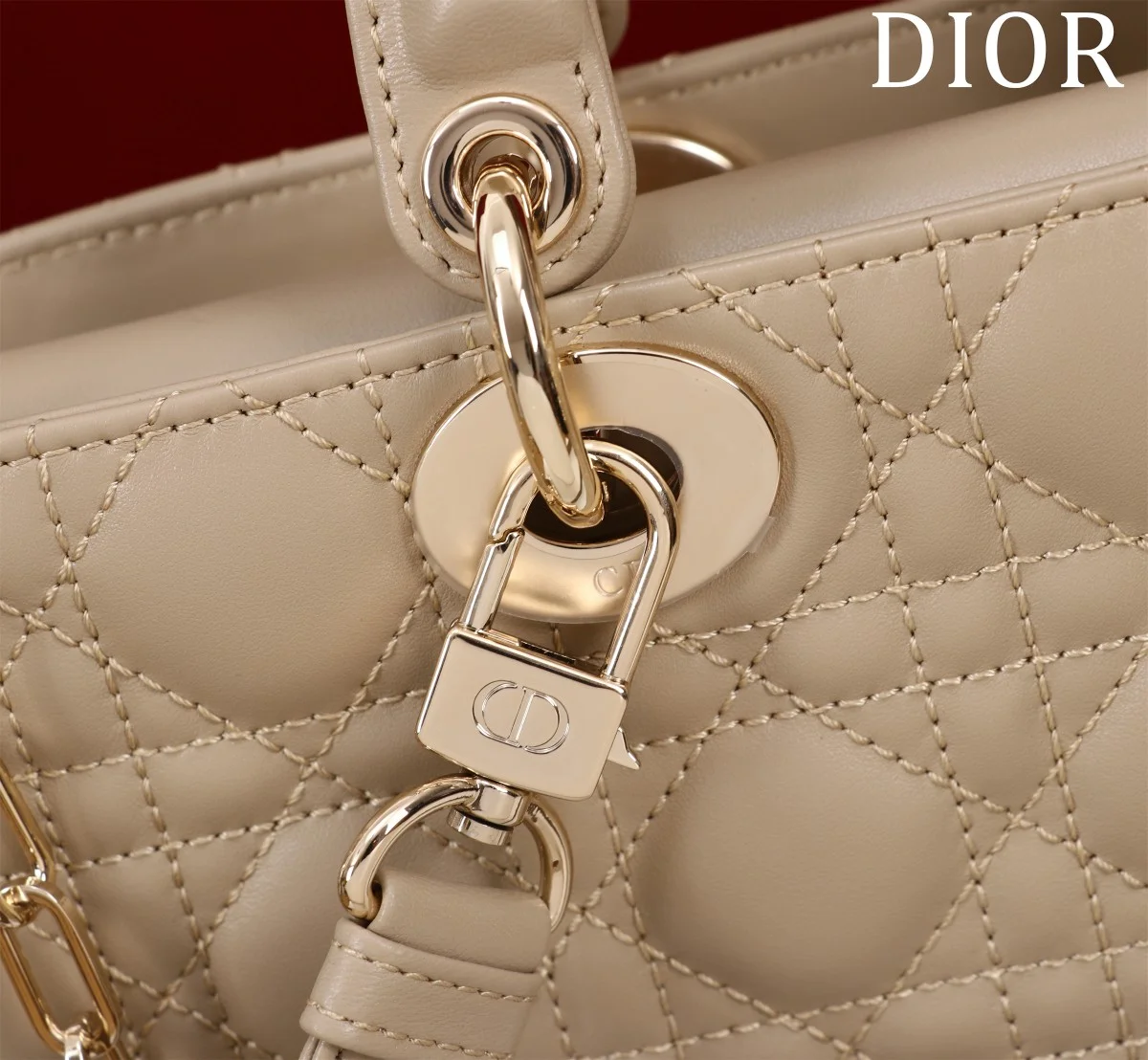 高仿名牌包Dior Lady 沙色 羊皮斜挎包MM-M0540正品級別-貨到付款