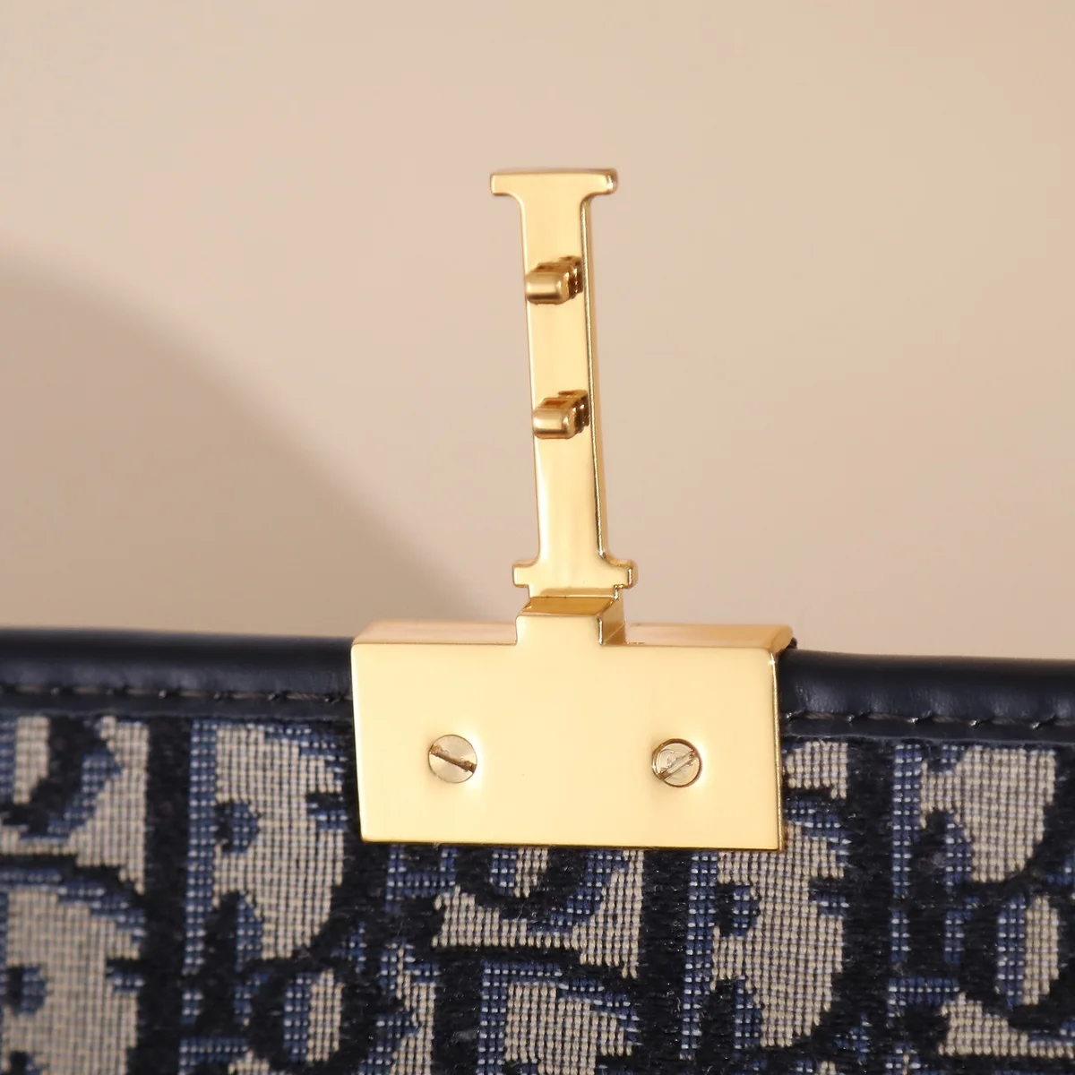 高仿奢侈品包Dior 30 Montaigne 藍色肩背袋PM-M9334正品級別-貨到付款