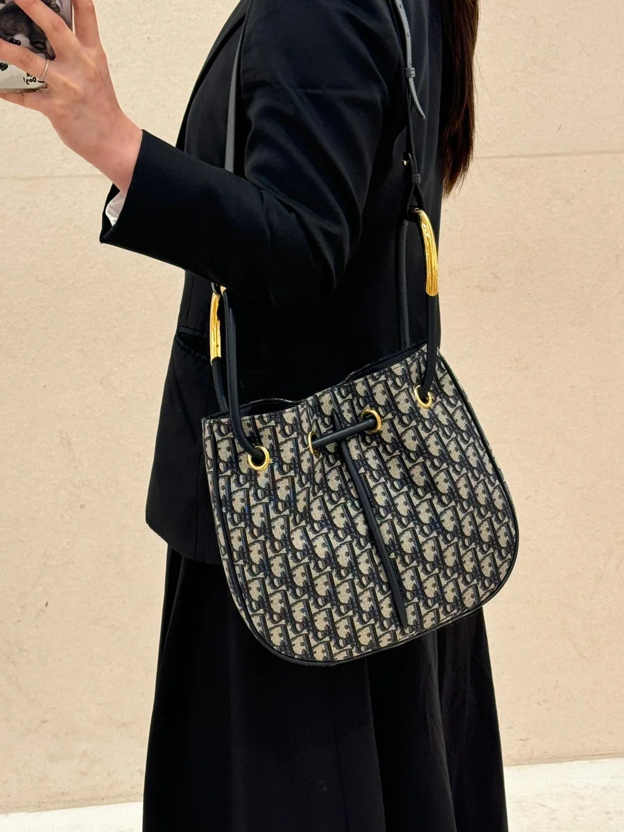 高仿包代購Dior Nolita 藍色背包MM-M2312正品級別-貨到付款