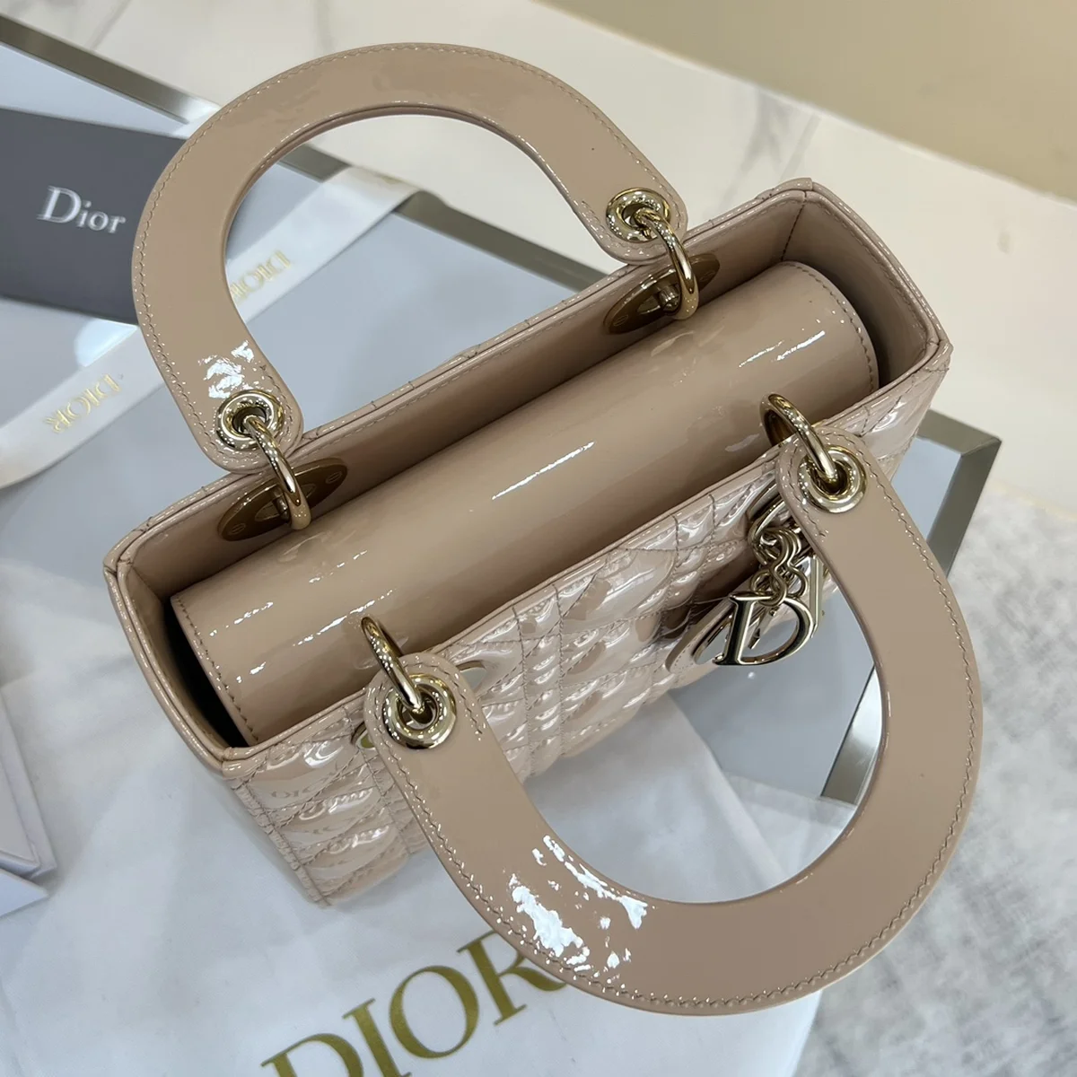 高仿名牌包Dior Lady 米色斜挎包PM-M0531正品級別-貨到付款