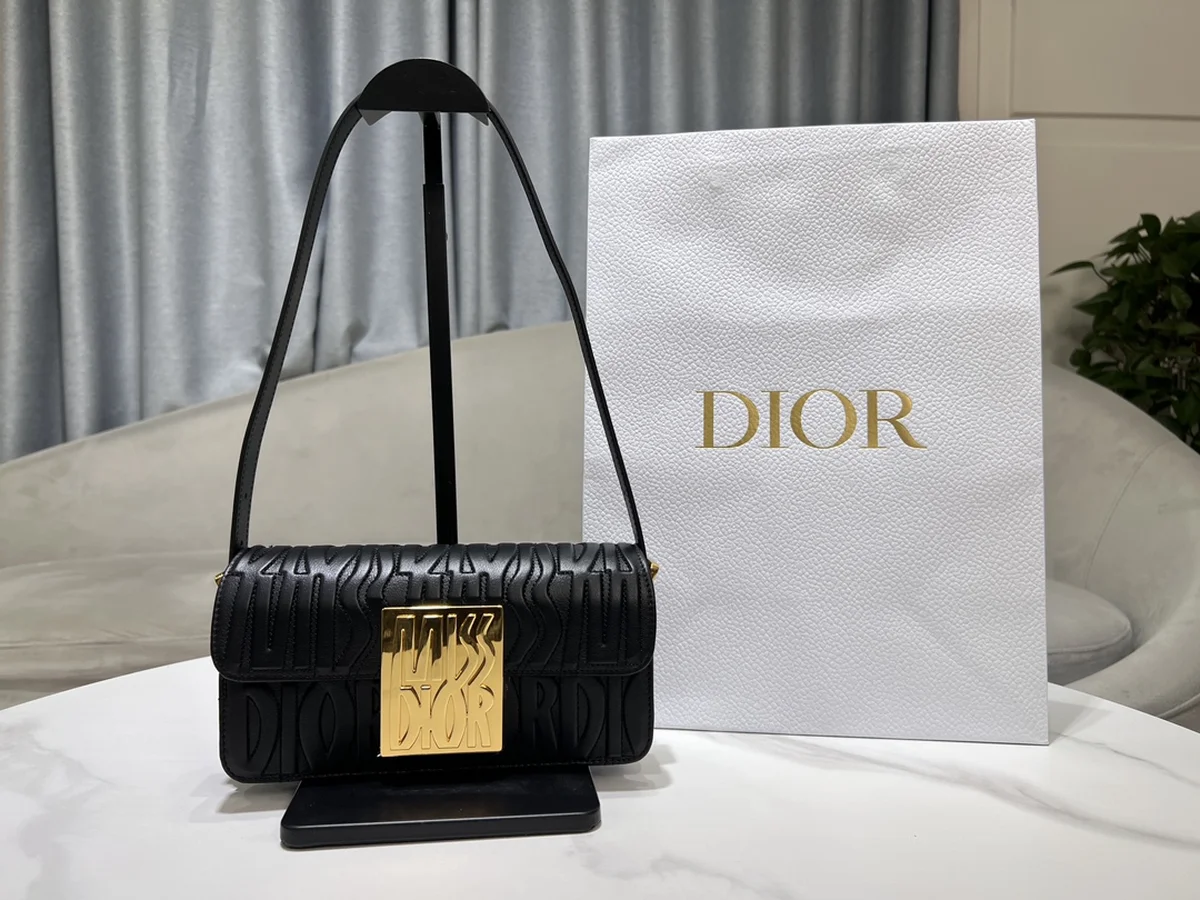 高仿包零售Dior Miss 黑色 小牛皮肩背袋PM-M2610正品級別-貨到付款