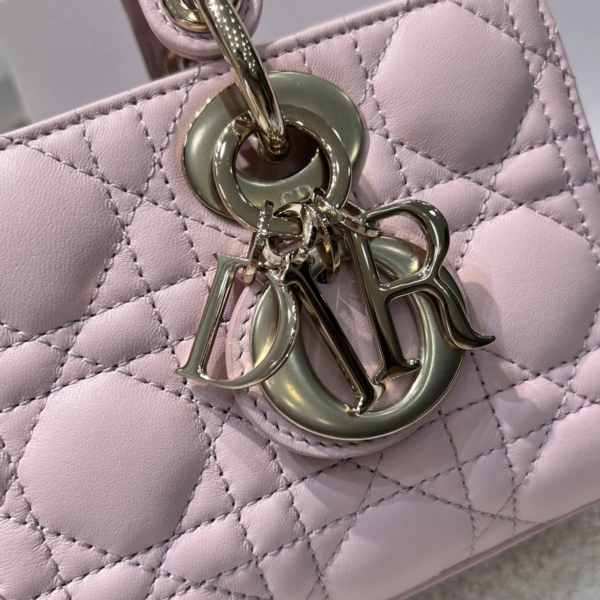 高仿包代理Dior Lady 粉紅 羊皮斜挎包PM-M0613正品級別-貨到付款