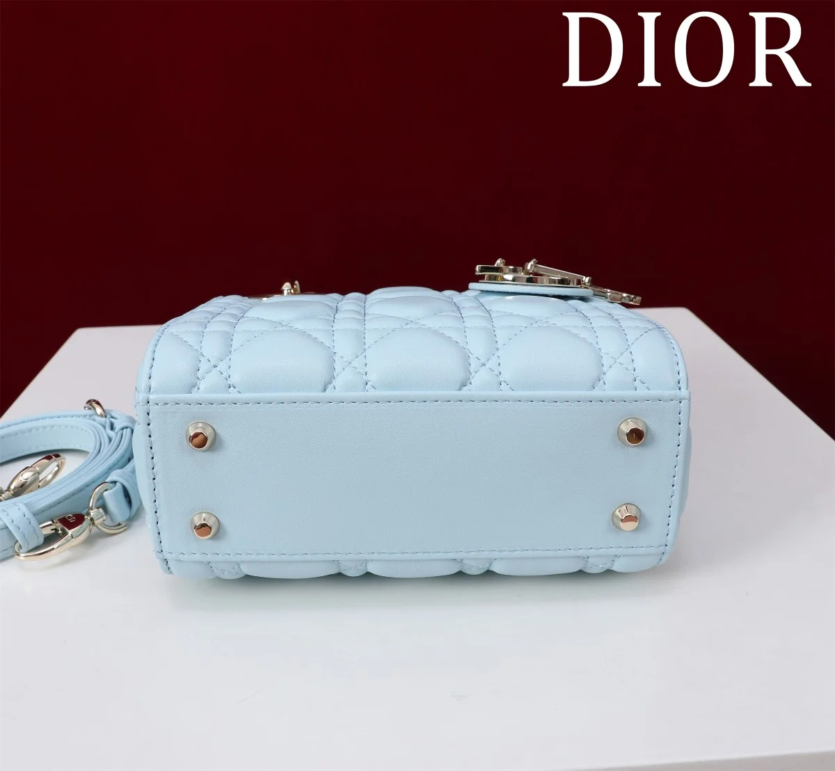 高仿包代購Dior Lady 淺藍 羊皮斜挎包PM-M0505正品級別-貨到付款