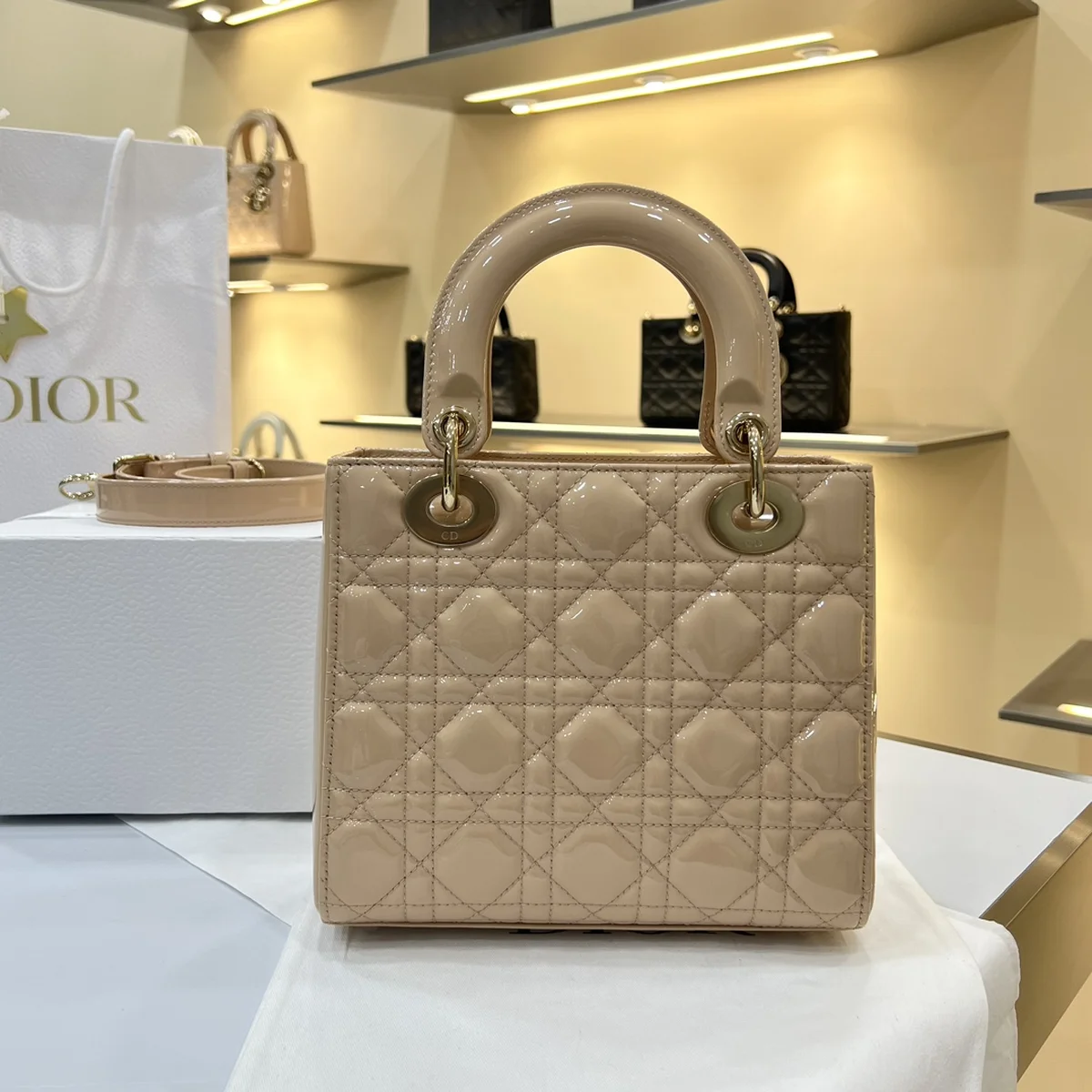 高仿名牌包Dior Lady 米色斜挎包PM-M0531正品級別-貨到付款