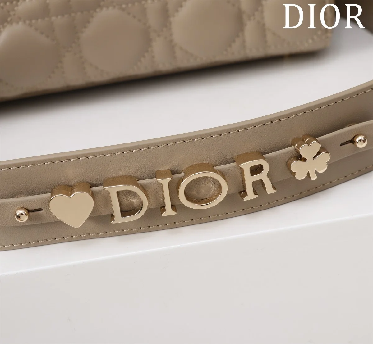 高仿名牌包Dior Lady 沙色 羊皮斜挎包PM-M0538正品級別-貨到付款