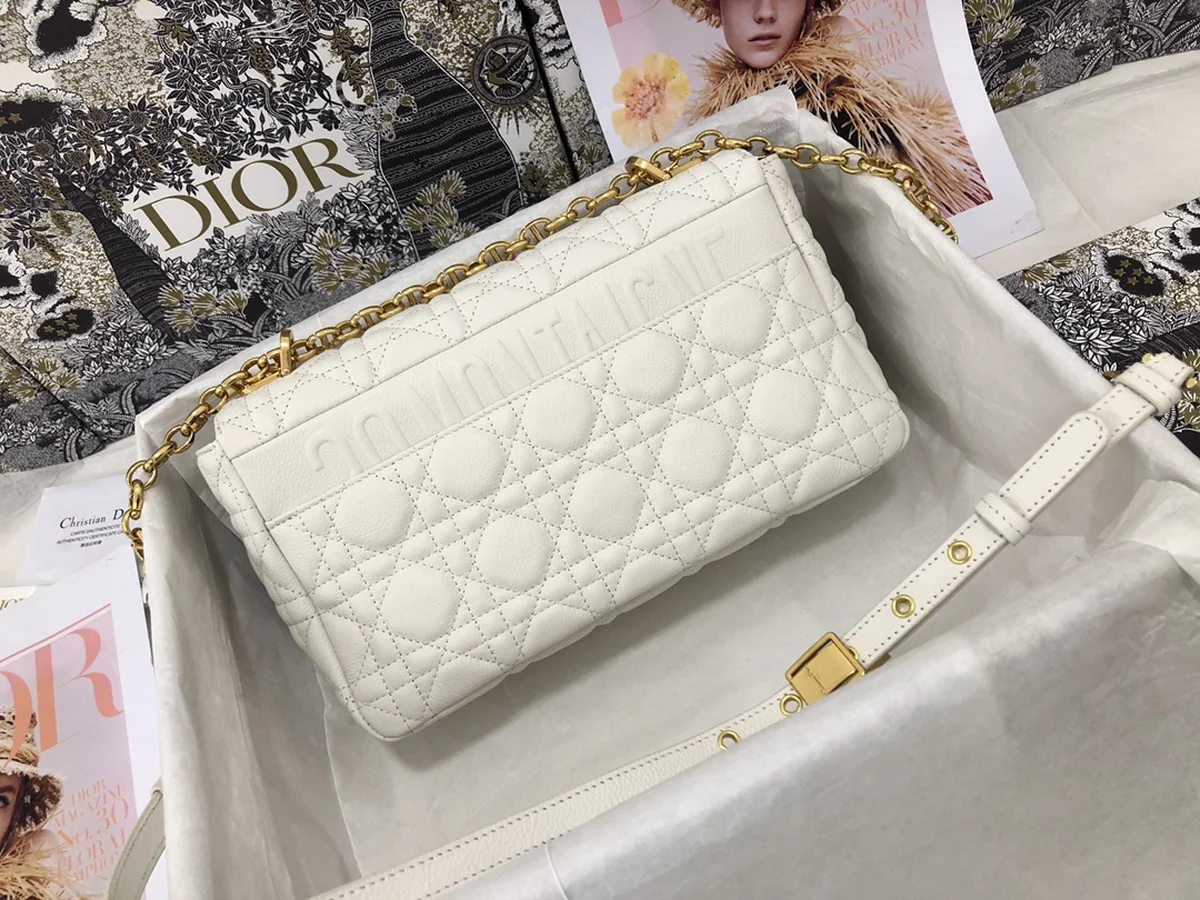 高仿名牌包Dior Caro 象牙色 小牛皮斜挎包MM-M9242正品級別-貨到付款